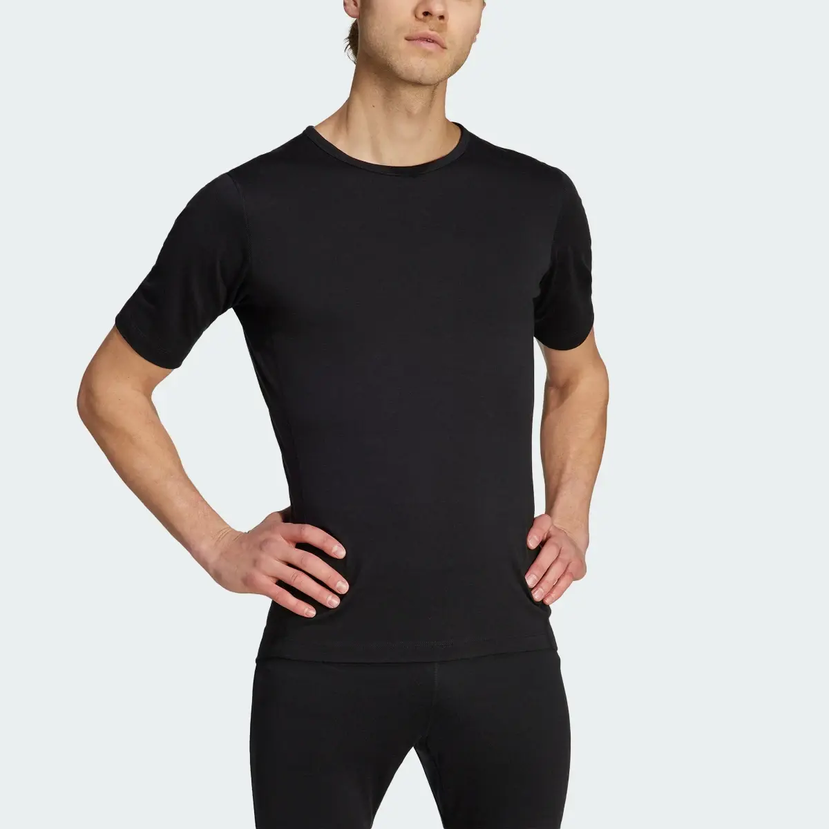 Adidas XPERIOR MERINO 200 BASE LAYER SHORT SLEEVE. 1