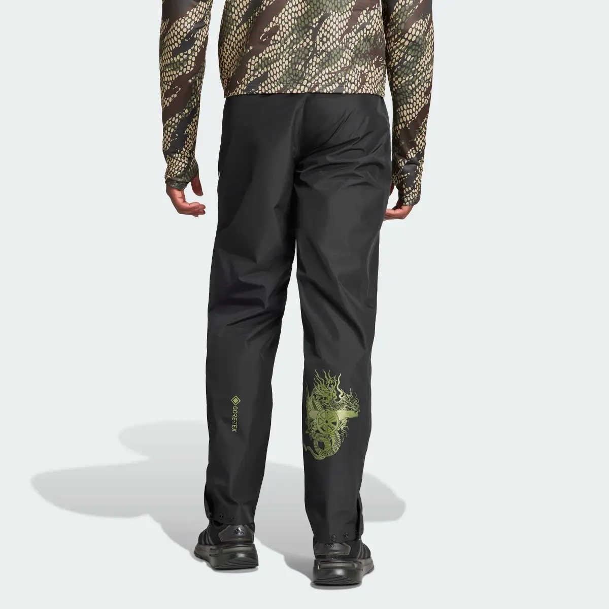 Adidas Arsenal x Maharishi GORE-TEX Paclite Pants. 2