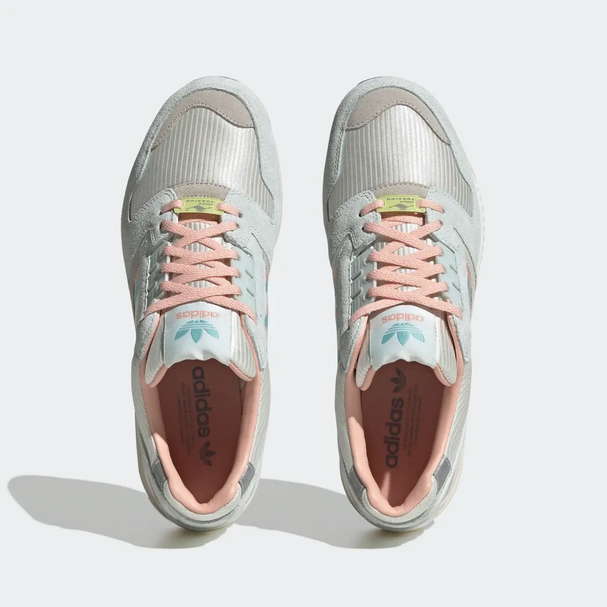 Adidas Chaussure ZX 8000. 3