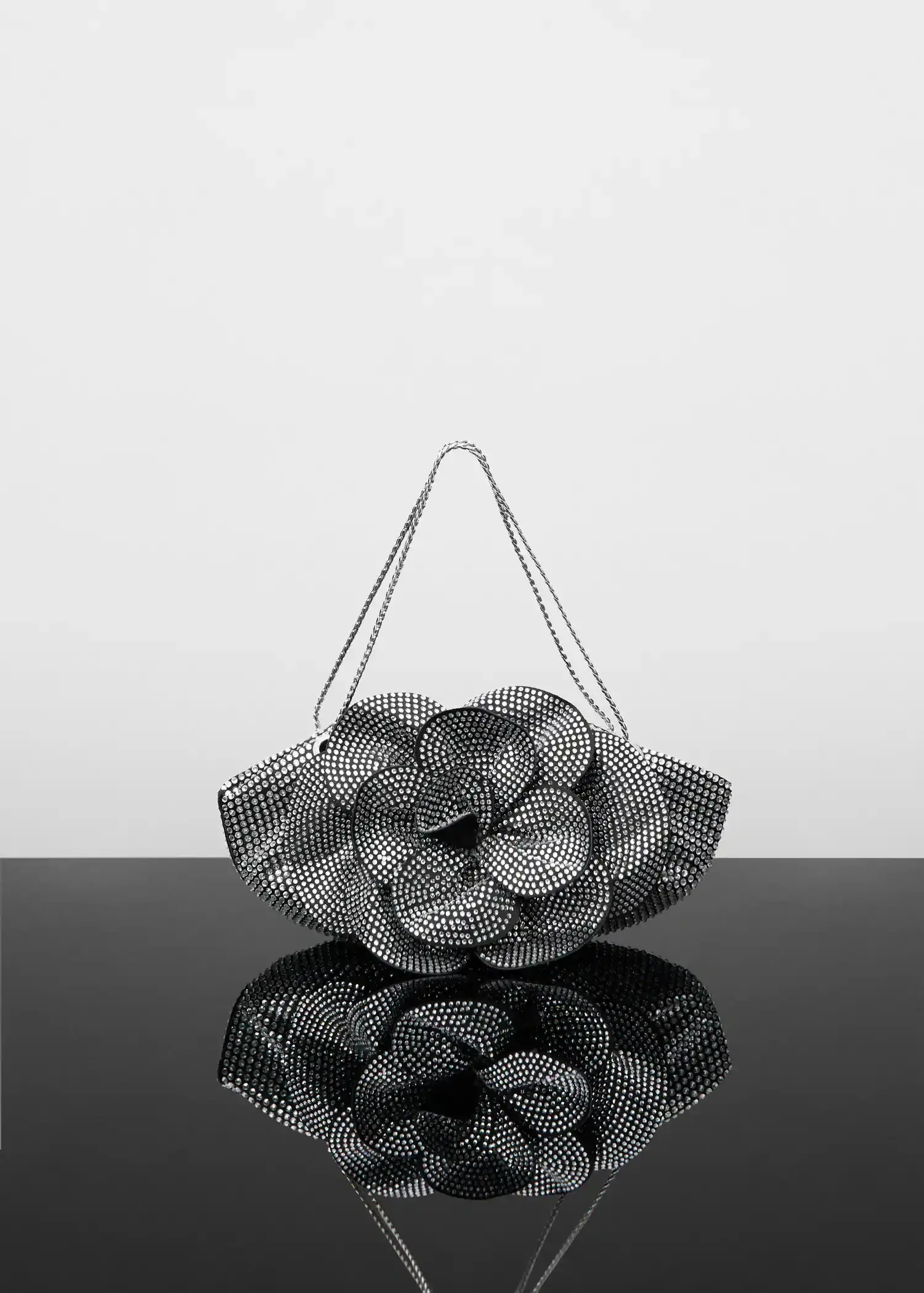 Mango Rhinestone maxi-flower bag. 2