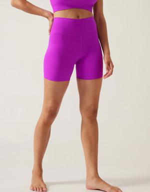 Athleta Transcend 5&#34 Short purple