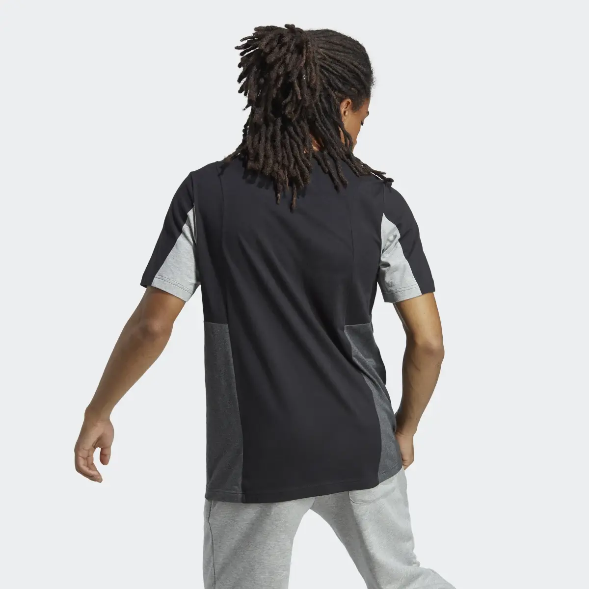 Adidas Playera Essentials Colorblock. 3