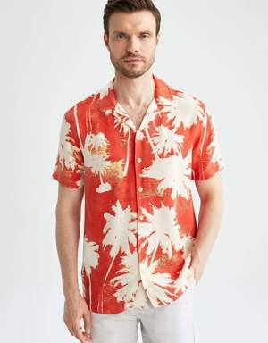 Regular Fit Apaş Yaka Palmiye Desenli Viskon Kısa Kollu Hawaii Gömlek