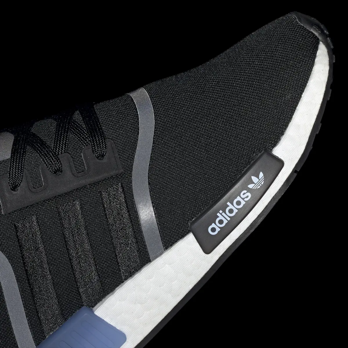 Adidas Tenis NMD_R1. 3