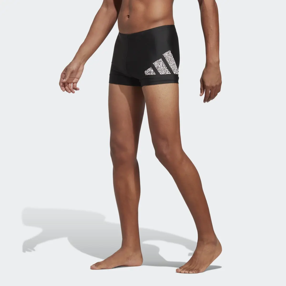Adidas Branded Boxer-Badehose. 1