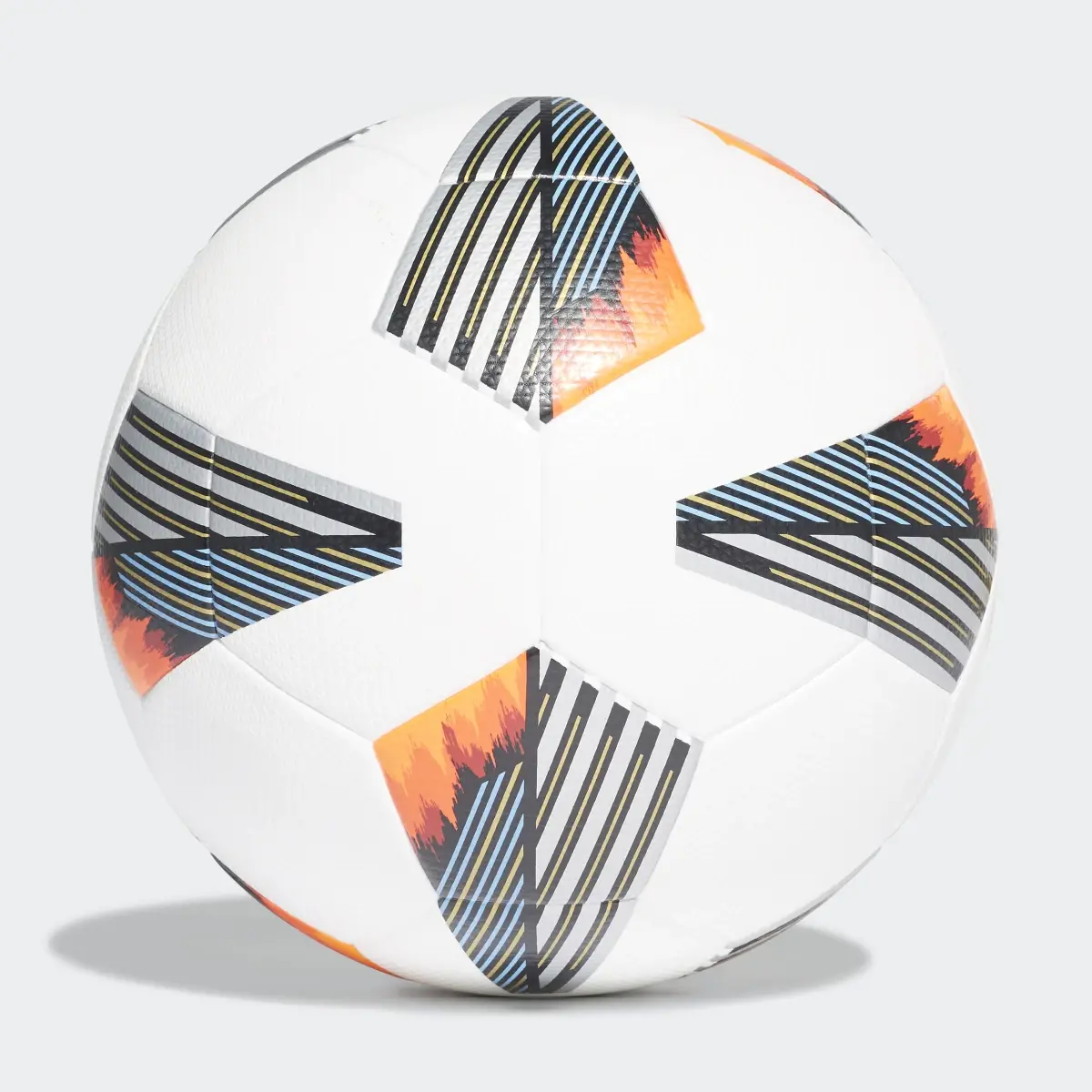 Adidas Tiro Pro Ball. 3