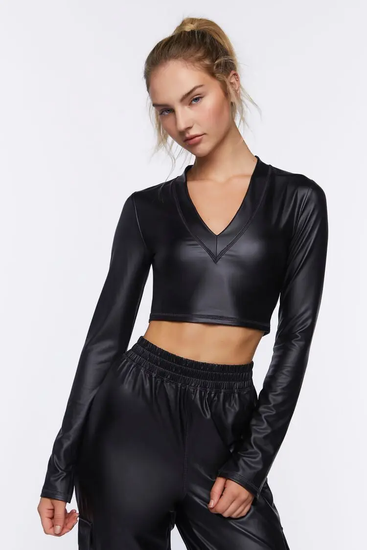 Forever 21 Forever 21 Active Faux Leather Crop Top Black. 1 Forever 21 Forever 21 Active Faux Leather Crop Top Black. 1