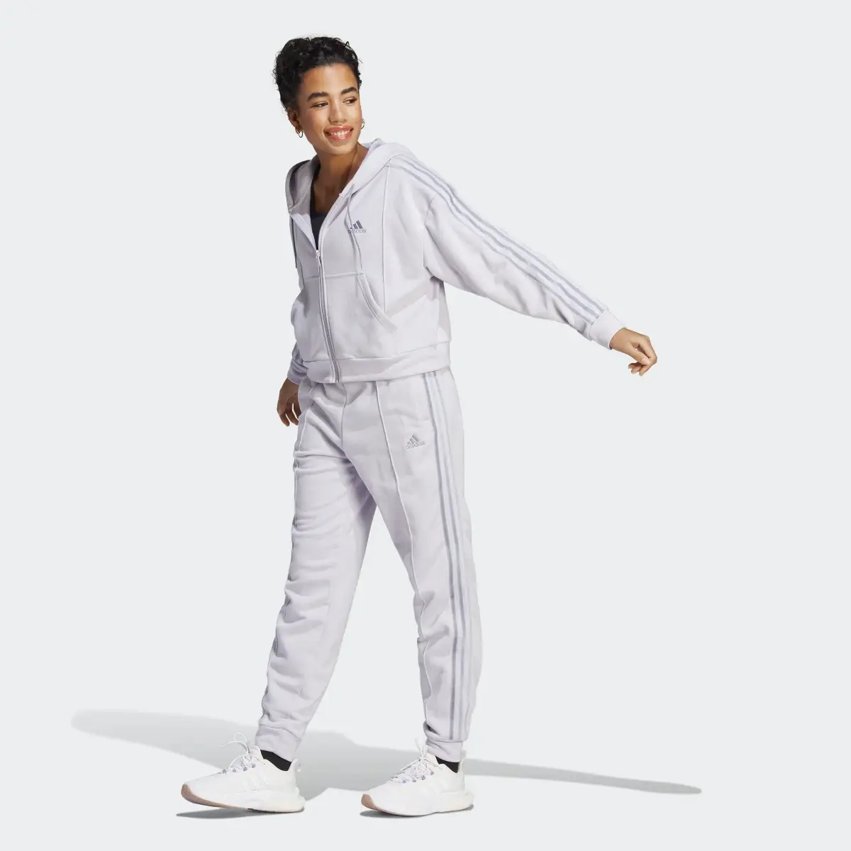 Adidas Energize Tracksuit. 2