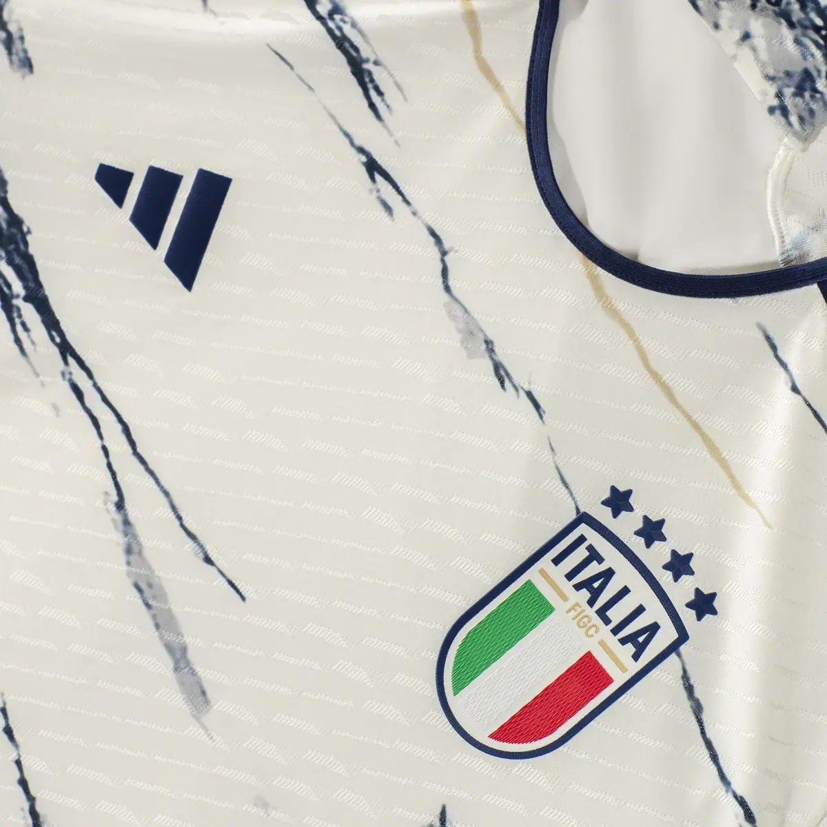 Adidas MAILLOT EXTÉRIEUR ITALIE 2023 AUTHENTIQUE. 3