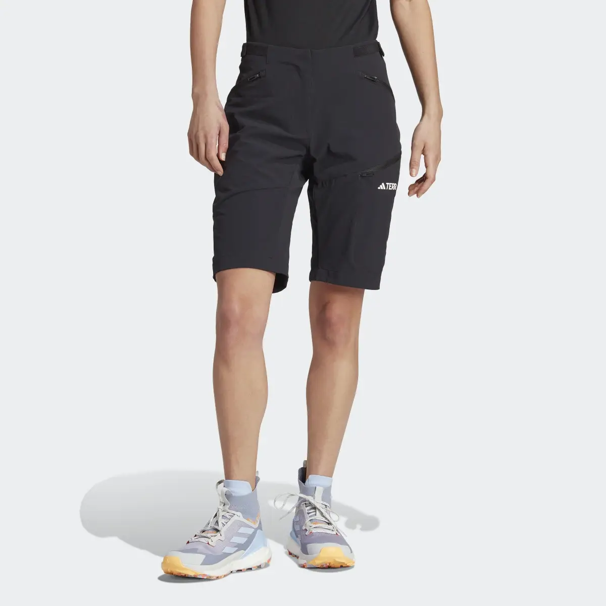 Adidas TERREX Xperior Shorts. 1
