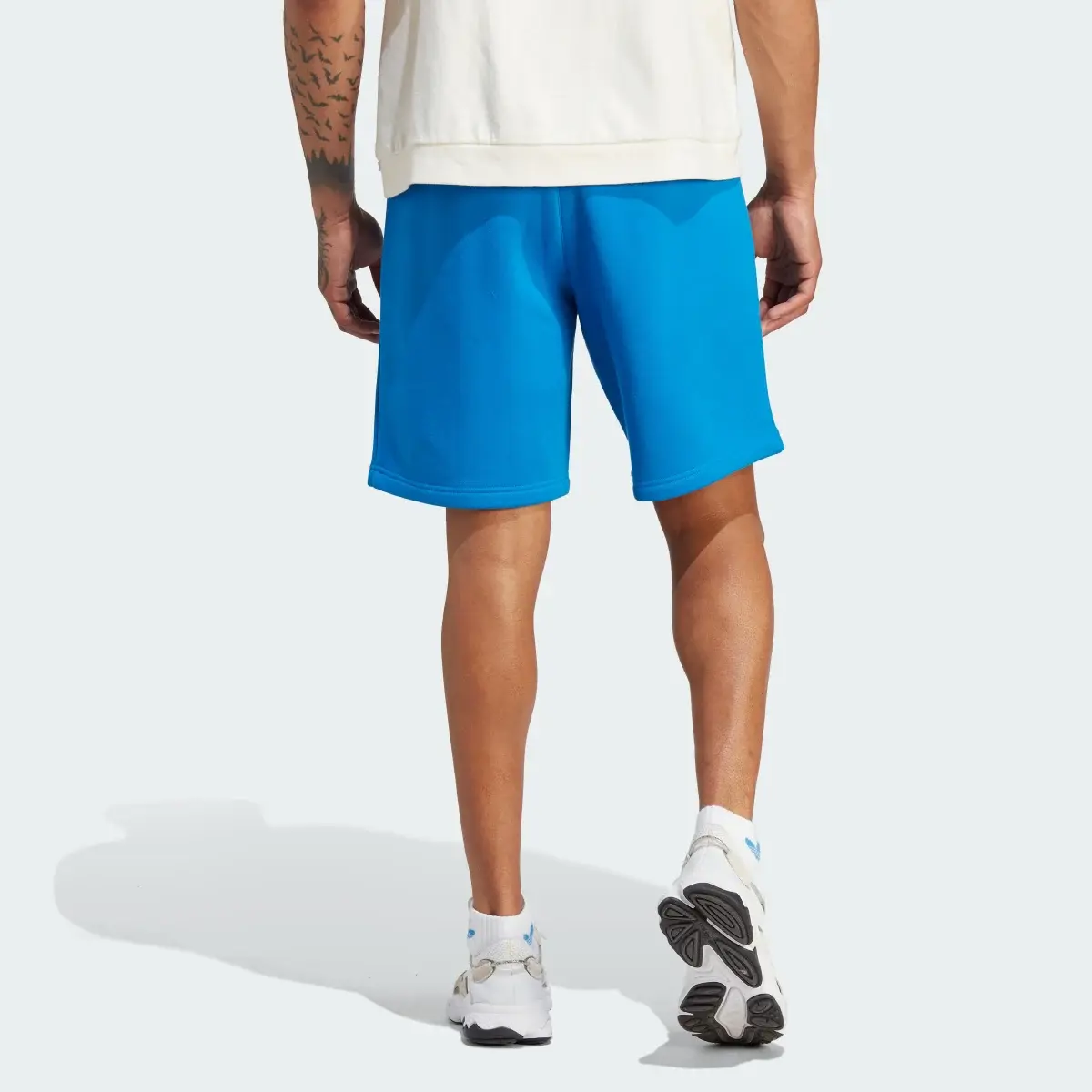 Adidas Trefoil Essentials Shorts. 2