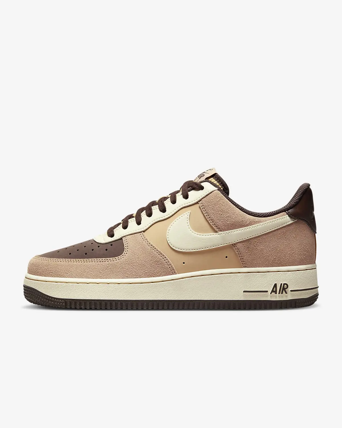 Nike Air Force 1 '07 LV8. 1