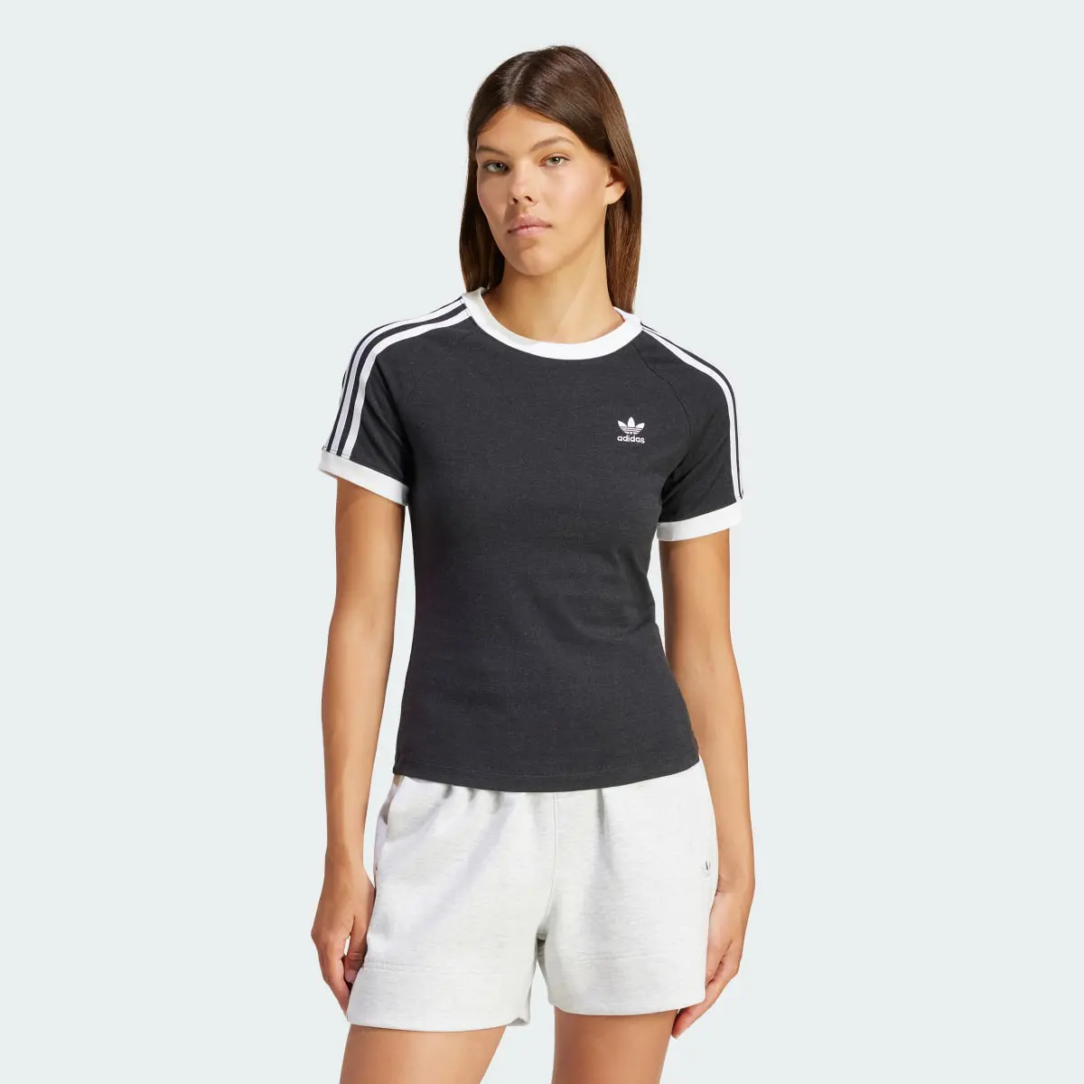 Adidas 3-Stripes Slim Raglan Tişört. 2