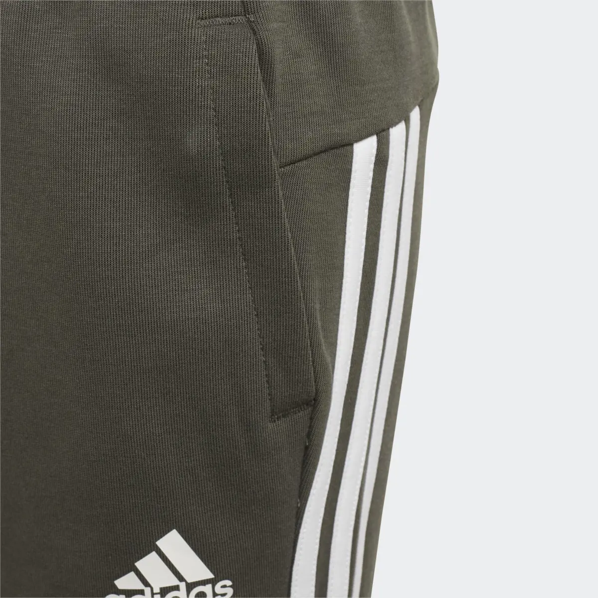 Adidas Pantaloni Must Haves 3-Stripes. 3