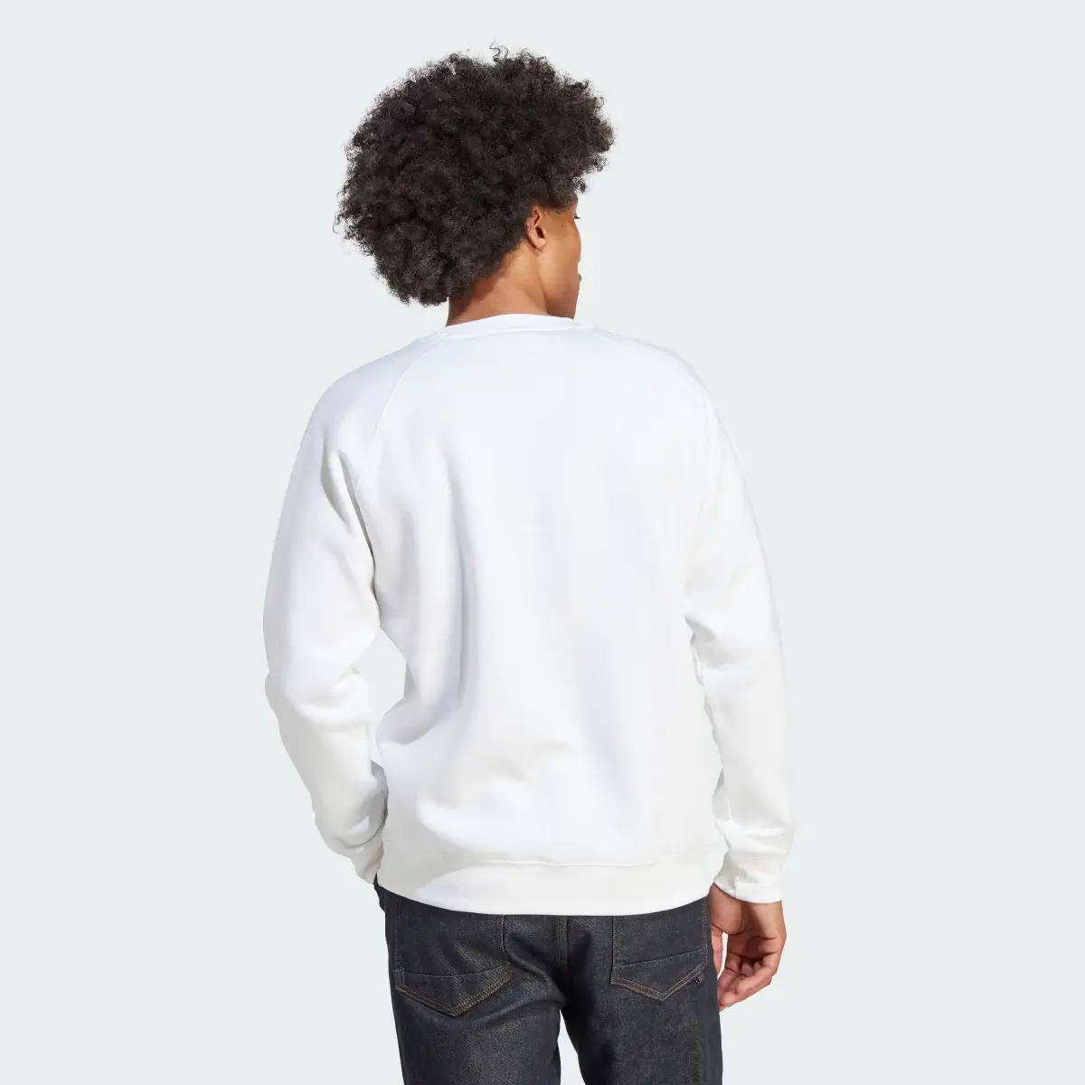 Adidas Trefoil Essentials Crewneck. 3