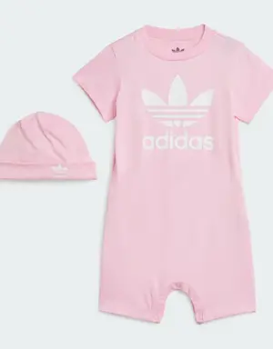 Adidas Ensemble à offrir grenouillère et bonnet. 2 Adidas Ensemble à offrir grenouillère et bonnet. 2