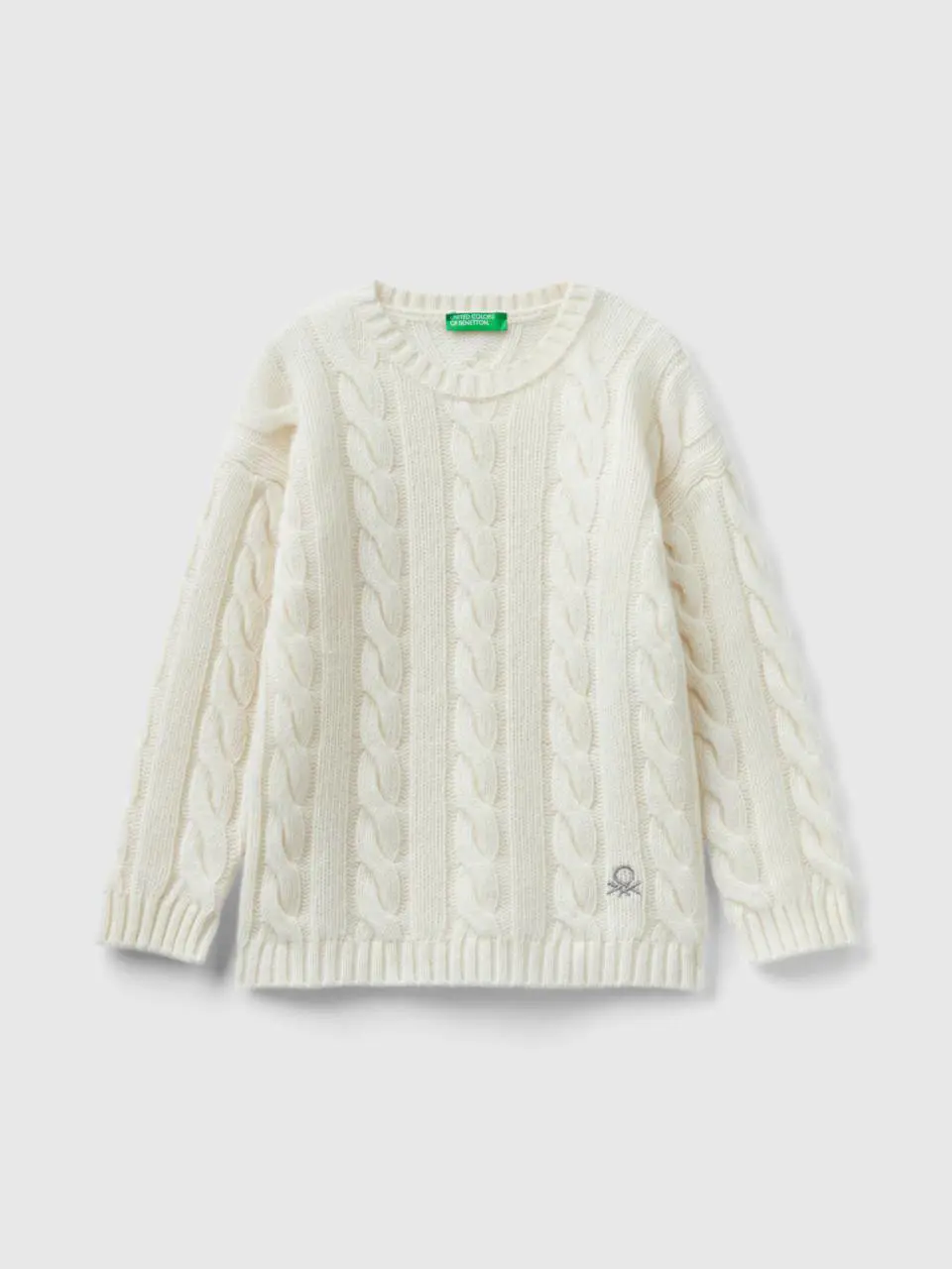 Benetton cable knit sweater in wool blend. 1