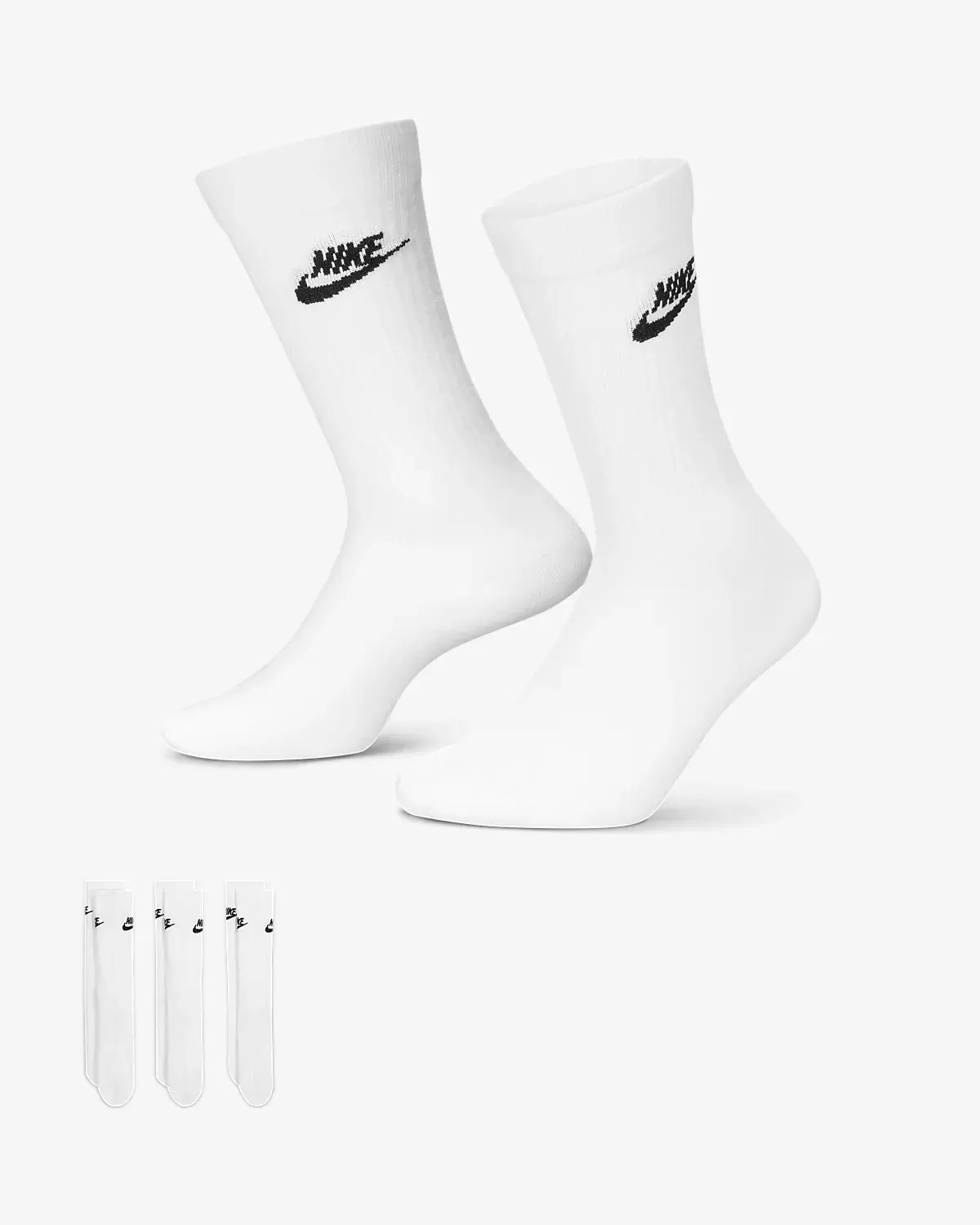 Nike Sportswear Everyday Essential. 1