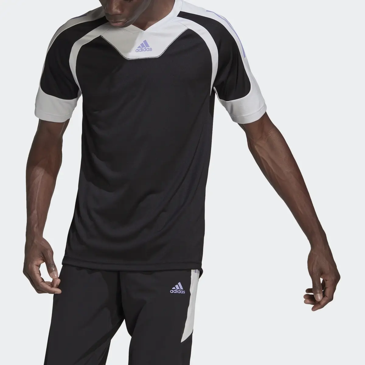 Adidas Playera Training. 1