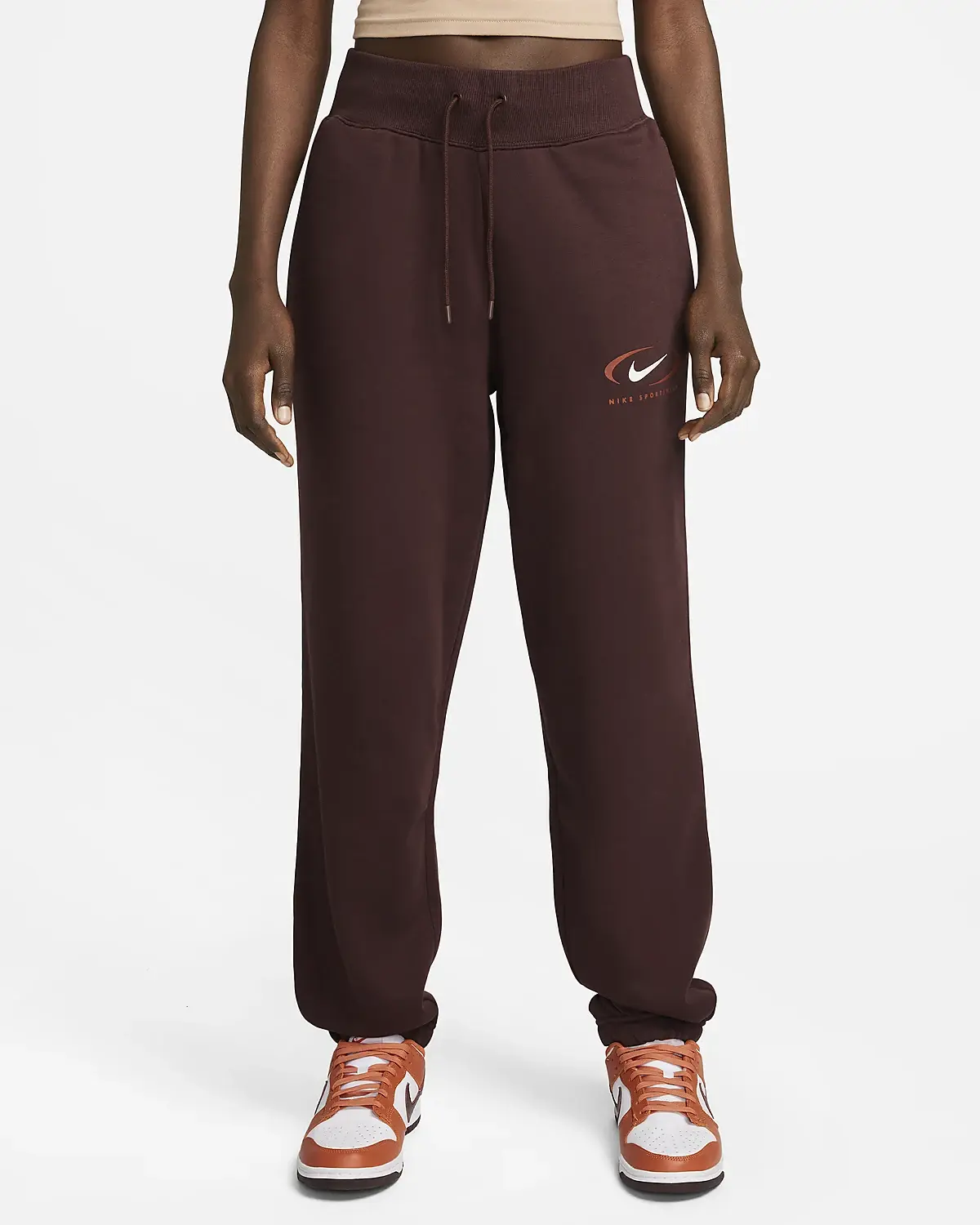 Nike Sportswear Phoenix Fleece. 1