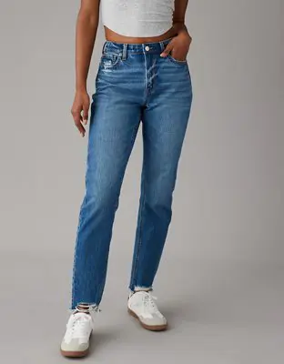 American Eagle Strigid Mom Jean. 1