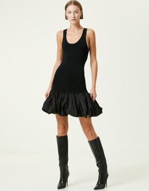 Siyah Etek Ucu Volanlı Mini Elbise