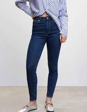 Skinny Jeans mit hohem Bund