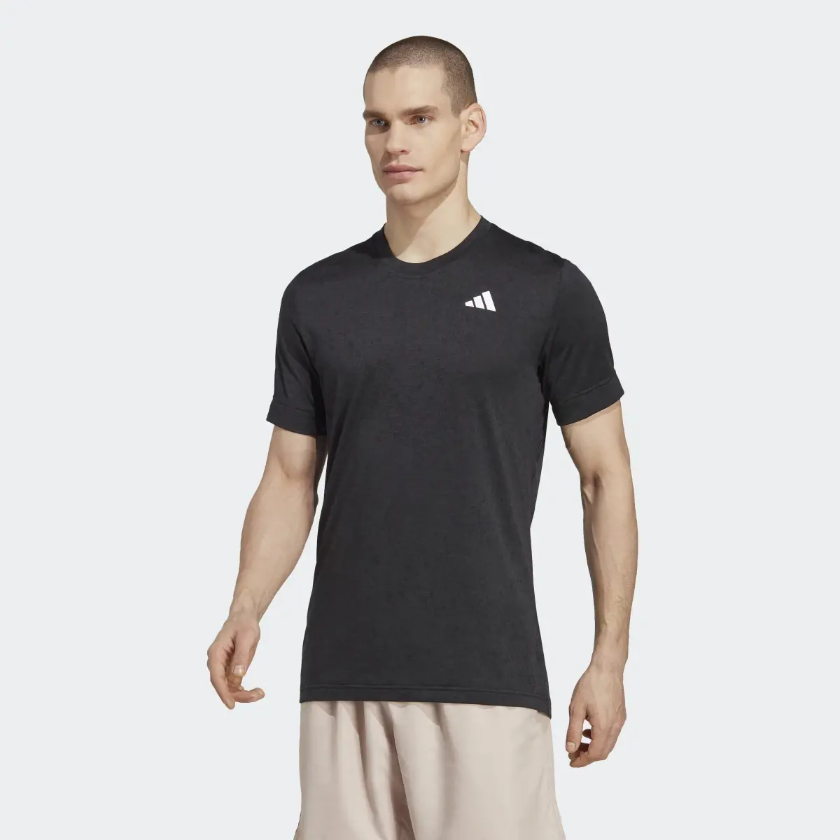 Adidas Tennis FreeLift Tee. 2