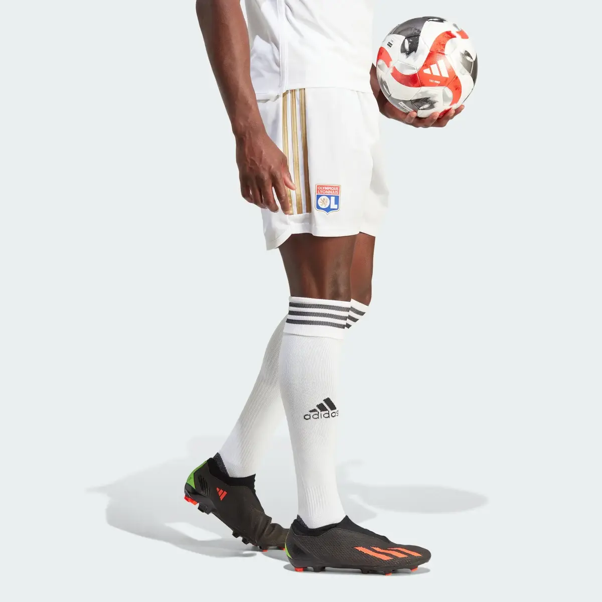 Adidas Pantalón corto primera equipación Olympique de Lyon 23/24. 3