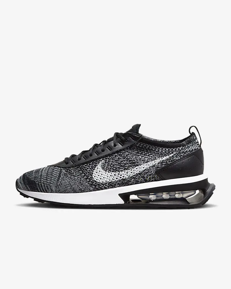 Nike Air Max Flyknit Racer. 1