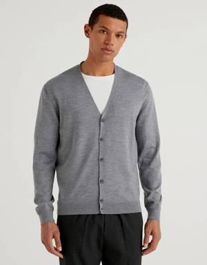 Cardigan in 100% Merino wool
