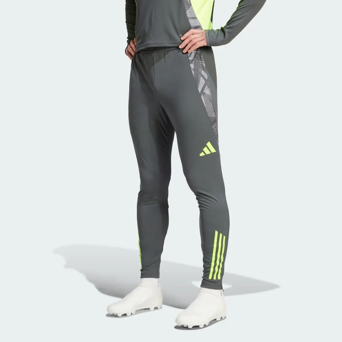 Adidas Pantaloni da allenamento Tiro 24 Competition. 1