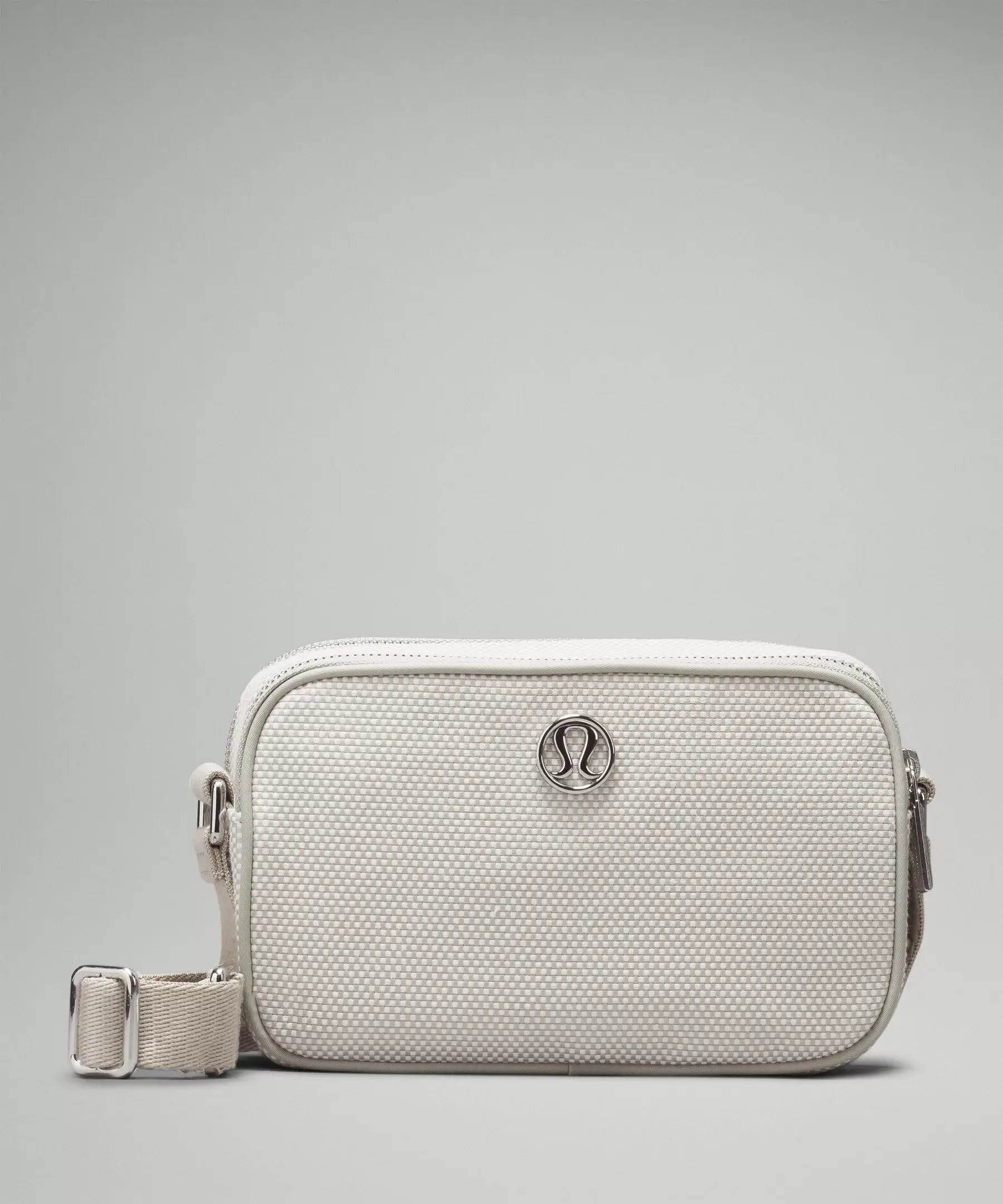 Lululemon Crossbody Camera Bag 2L *Canvas. 1