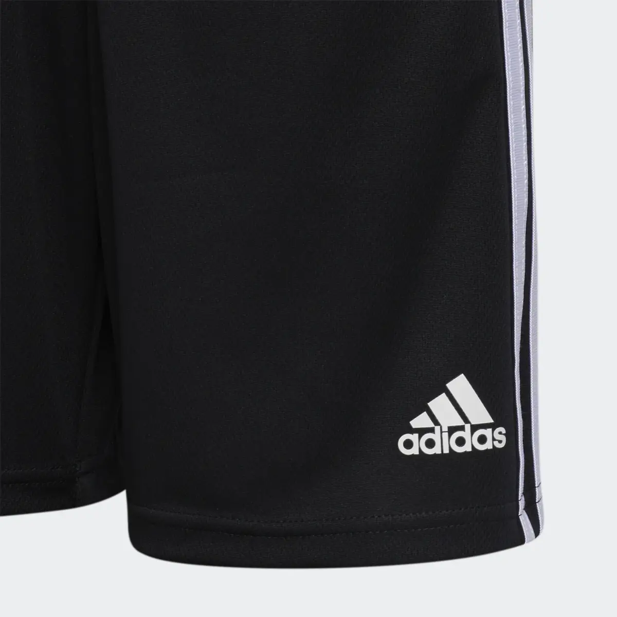 Adidas Classic 3-Stripes Shorts. 3