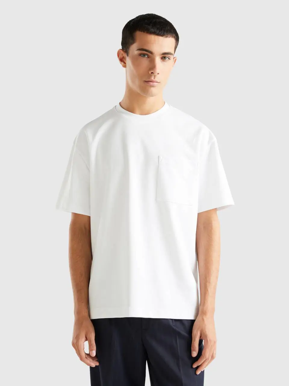 Benetton oversized t-shirt with pocket. 1