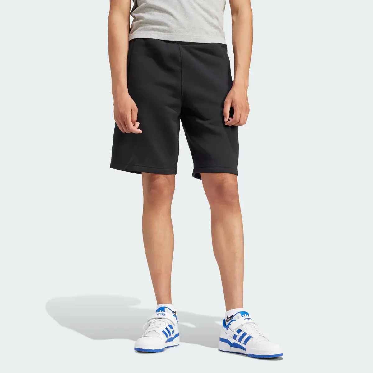 Adidas Trefoil Essentials Shorts. 1