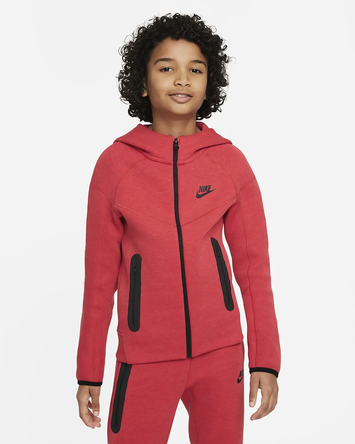 Nike Sportswear Tech Fleece. 1