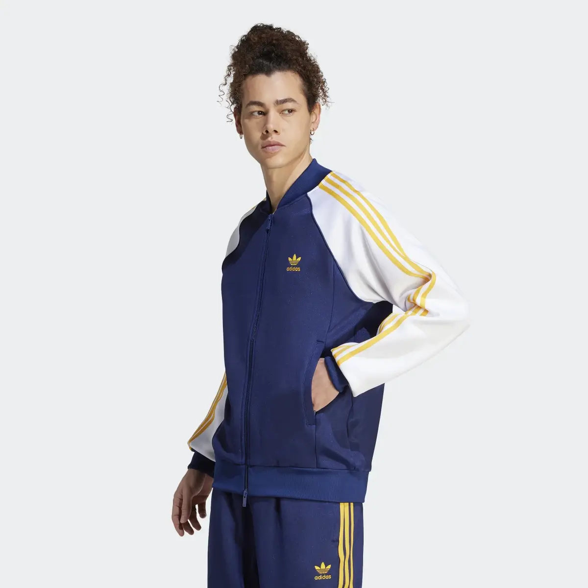 Adidas Adicolor Classics+ SST Track Top. 2