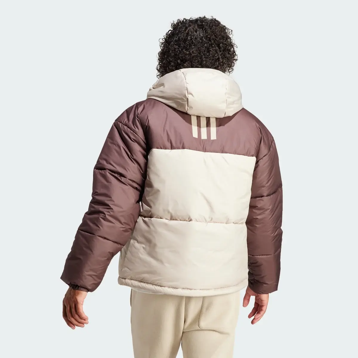 Adidas BSC 3-Stripes Puffy Hooded Jacket. 3