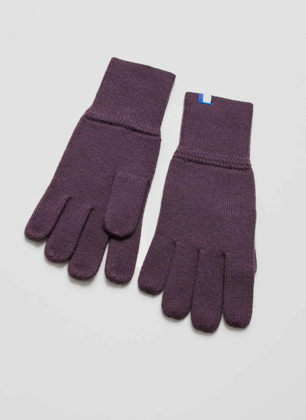 Kit And Ace Cozy Merino Gloves. 1