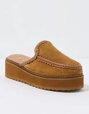 American Eagle Seychelles Stand Tall Clog. 1