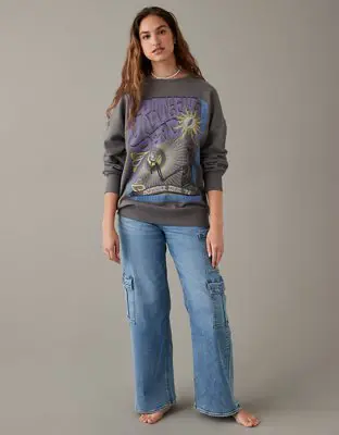 American Eagle Oversized Grateful Dead Graphic Sweatshirt. 1