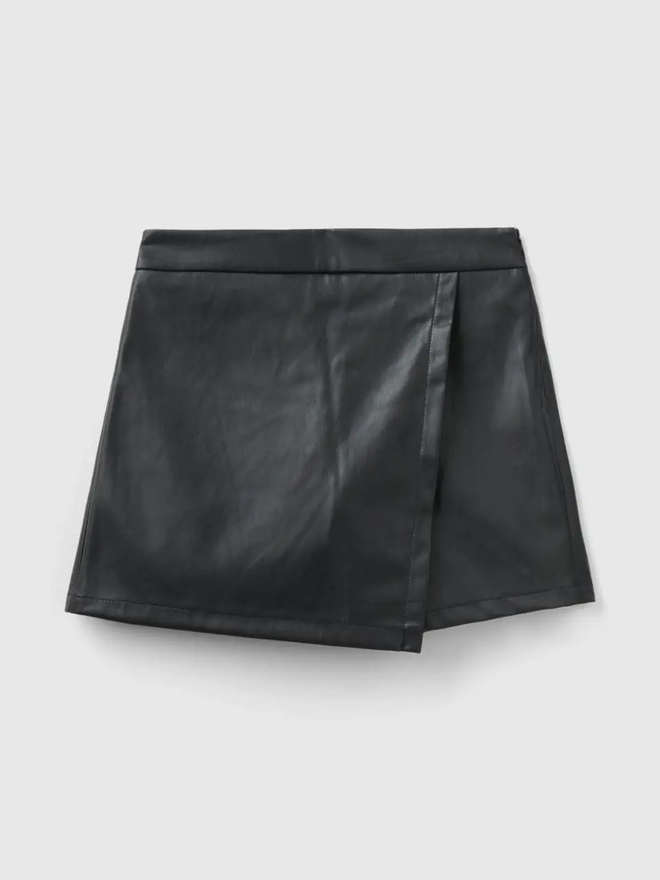 Benetton trousers in imitation leather fabric. 1