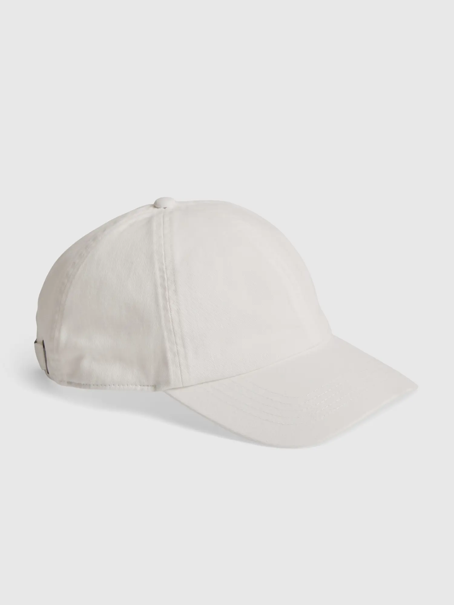 Gap Organic Cotton Washed Baseball Hat white. 1