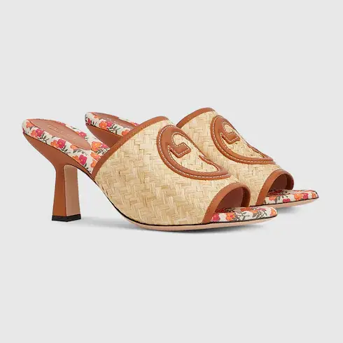 Gucci Women's Interlocking G slide sandal. 2