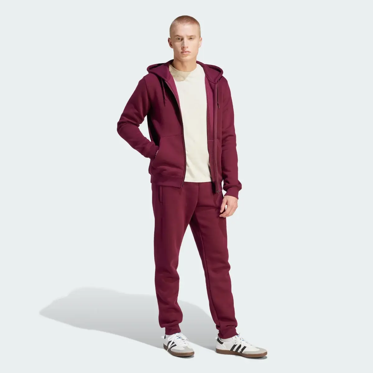 Adidas Trefoil Essentials Joggers. 3