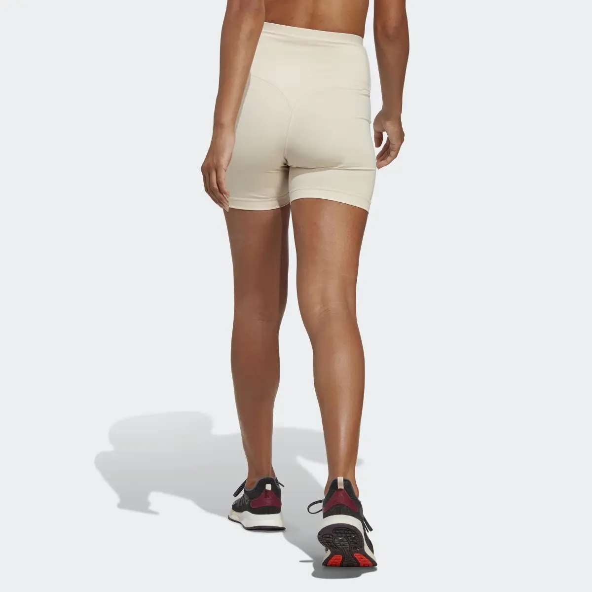 Adidas Sports Club Short High-Waist Leggings. 2