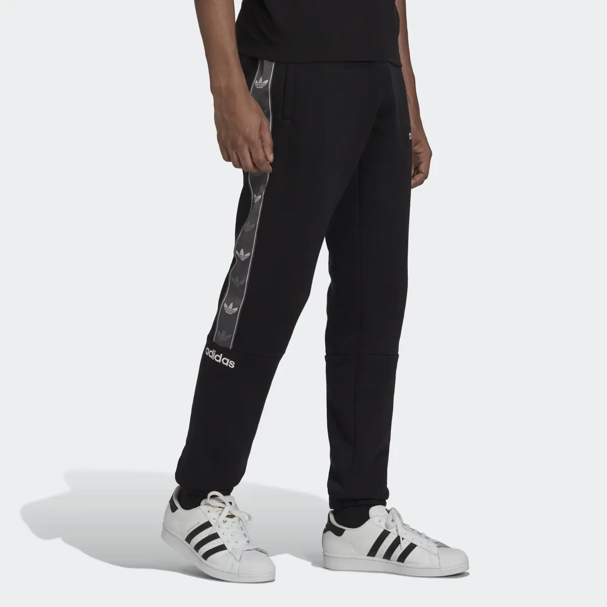 Adidas Pantalon molleton Tape. 3