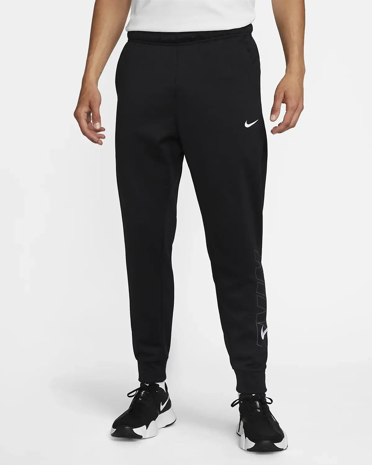 Nike Therma-FIT. 1