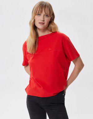 Kadın Regular Fit Bisiklet Yaka Kırmızı T-Shirt